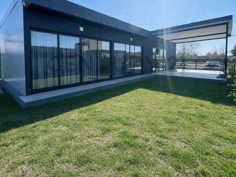 Venta de casa con financiación en Suelos de Tropero Maipu