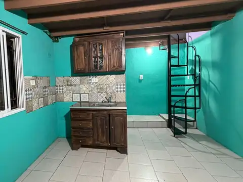 Depto Tipo Casa en Venta con 1 cocheras