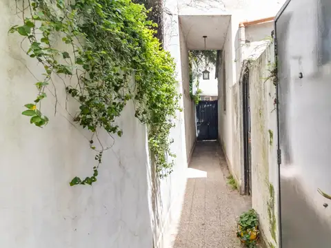 Depto Tipo Casa en Venta en Colegiales, USD 185.000