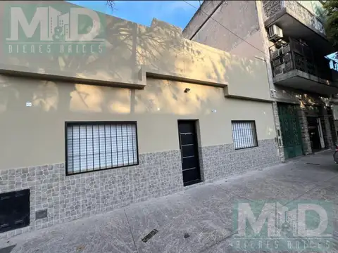 Venta de Casa 3 ambientes, parque, terraza y patio en Parque Avellaneda