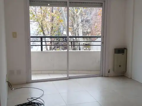 Departamento en Alquiler en Victoria Barrio Centro, $ 600.000