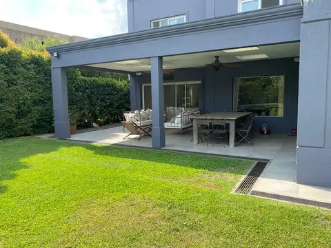 Casa en Venta 20 años