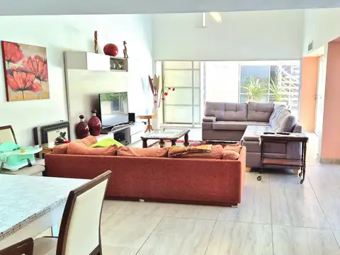 Casa en Venta al Oeste