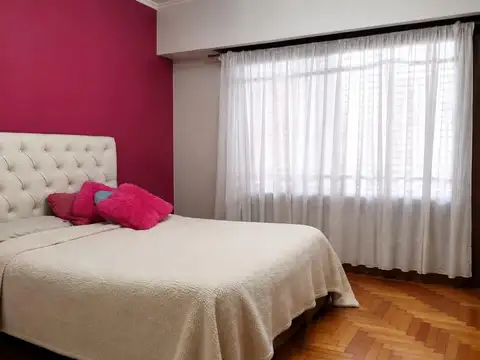 Amplia, cómoda y amueblada casa en alquiler de 1ra categoría