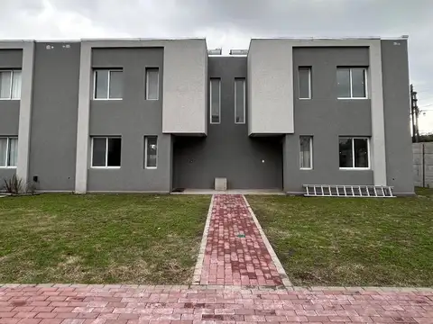 Duplex en Tortugas Decs Financiado