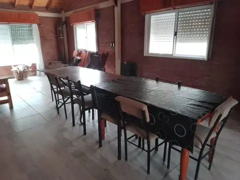 Casa 3 ambientes con 1 baño