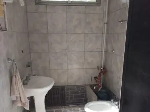Casa en Alquiler con 1 cochera