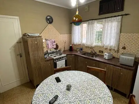 Casa en Venta en Quilmes Oeste, USD 185.000