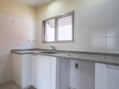 Depto Tipo Casa 3 ambientes con 2 baños