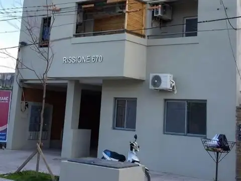 Departamento 1 dormitorio - Av. Rissione 670