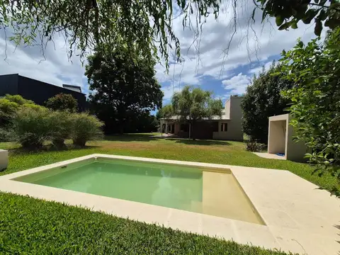 Casa en Alquiler A Estrenar
