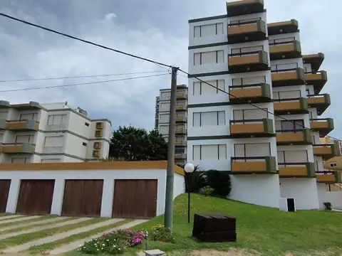 OPORT! Venta departamento c/ vista frontal al mar 2 amb c/ cochera prop EXCELENTE;