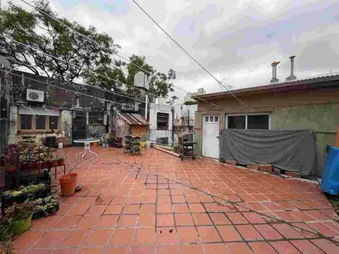 Depto Tipo Casa en Venta de 7 ambientes