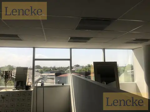 Oficina en Venta al Noroeste