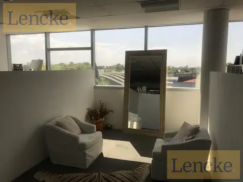 Oficina Monoambiente con 2 baños