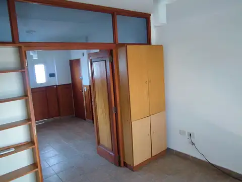 Departamento 1 dormitorio y cochera  - La Plata centro