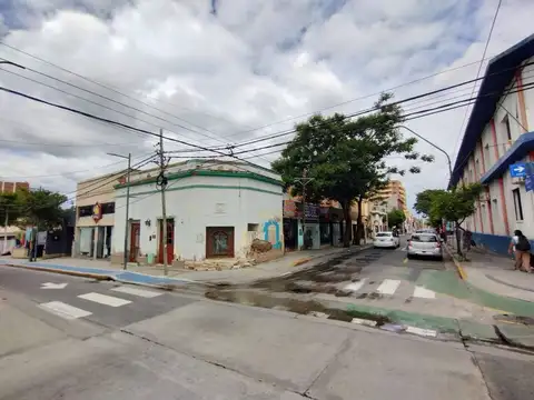 República 200