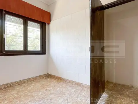 Depto Tipo Casa en Venta en Carapachay, USD 78.000