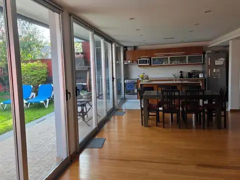 Casa en Venta en Martínez, USD 399.000