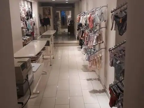 Local en Venta en Barrio Norte, USD 480.000