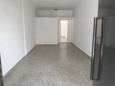 Oficina en Alquiler en Martinez Santa Fe / Fleming, $ 600.000