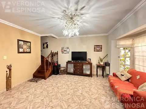 Depto Tipo Casa en Venta en Morón, USD 148.000