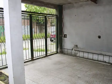 Depto Tipo Casa en Venta de 7 ambientes