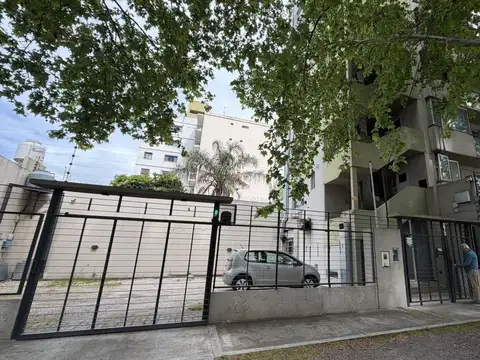Departamento - Alquiler - Argentina, Quilmes - SAN LUIS 200