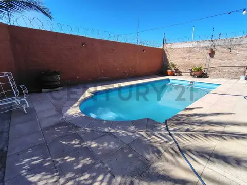 CENTURY 21 LUCIO BARROSO VENDE