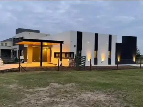 Casa  en Alq. Temporario en El Naudir, Escobar, G.B.A. Zona Norte