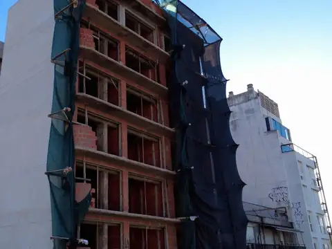 Departamento en venta - 1 dormitorio- Balcón - 45mts2 - Microcentro, La Plata-pozo-emprendimiento