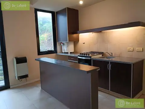 Departamento en Alquiler con 1 cocheras