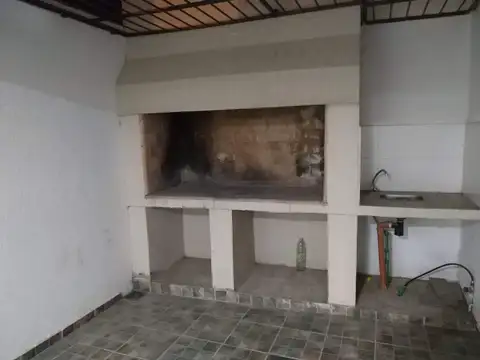 Casa en Venta en Barrio El Trébol San Martín (MZA)