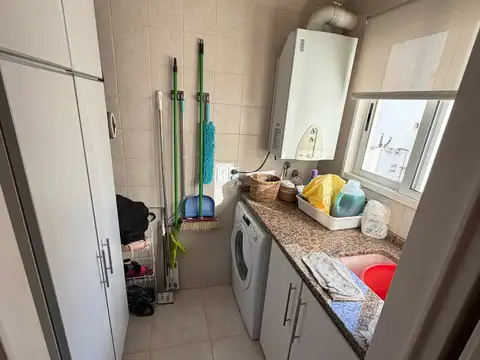 Departamento 4 ambientes con 2 baños