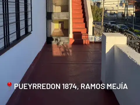 Alquiler de PH 3 ambientes con patio y terraza