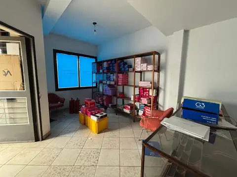Local en Alquiler en Godoy Cruz, $ 380.000