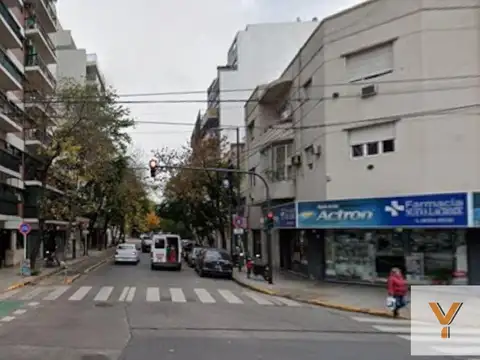 Cochera en venta - 13Mts2 - Colegiales