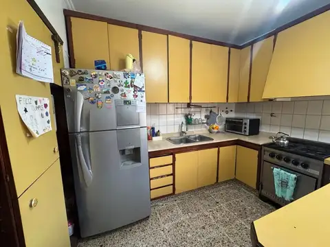 Venta casa 5 Ambientes Berazategui
