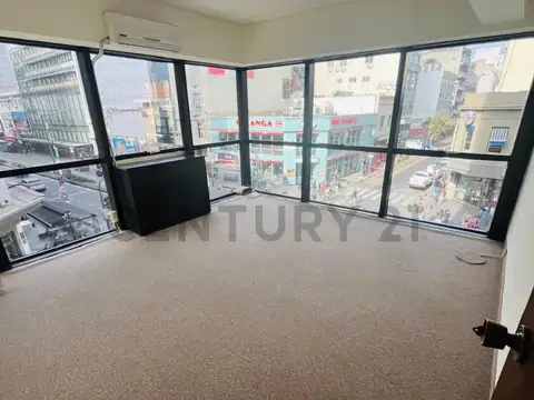 Oficina en Venta 26 años