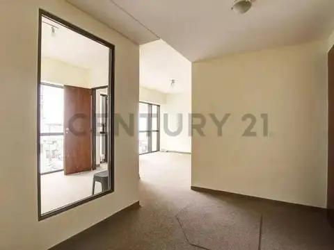 Oficina 4 ambientes con 1 baño