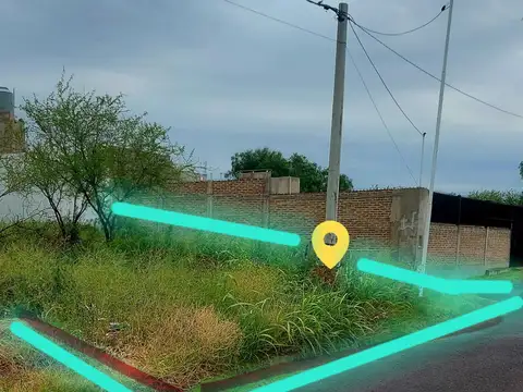 Terreno en Venta 30  mts Fondo