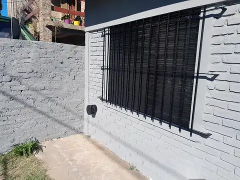 Casa en Alquiler de 1 dormitorio