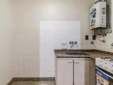 Departamento en Venta en Parque Chacabuco, USD 67.000