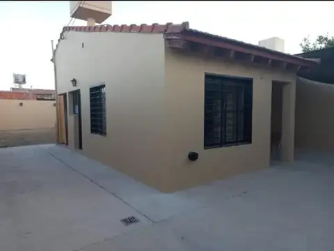 Casa en Alquiler en Zona Centro, $ 950.000