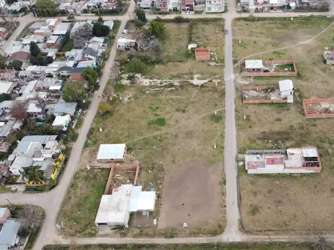 Cesar Diaz - Mzn 77B Lote 8 - Loteo San Felipe