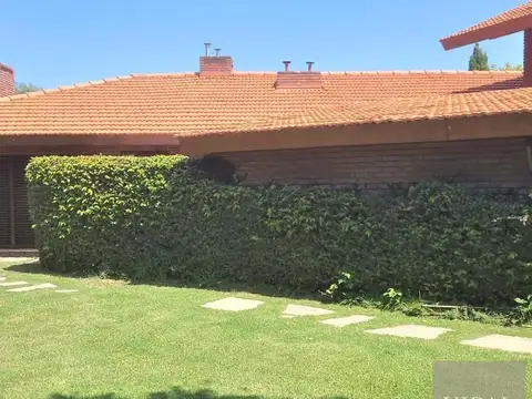 Casa en Venta de 6 dormitorios