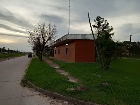 Galpon en Alquiler 85  mts Fondo