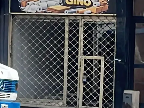 Avenida Directorio 3600, Piso 0