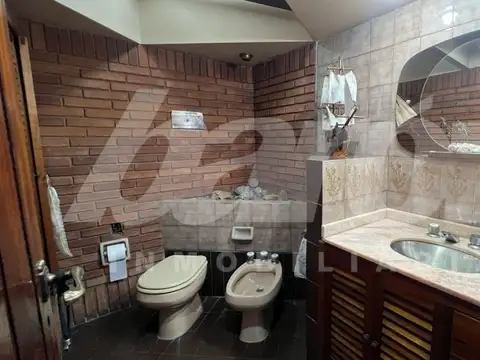Venta - casa 7 amb - Pereyra Lucena 550 - Lomas De Zamora