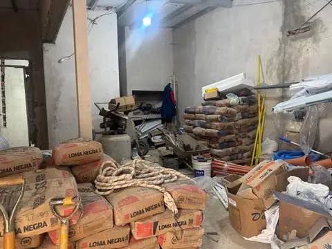 Depto Tipo Casa en Venta con 2 cocheras